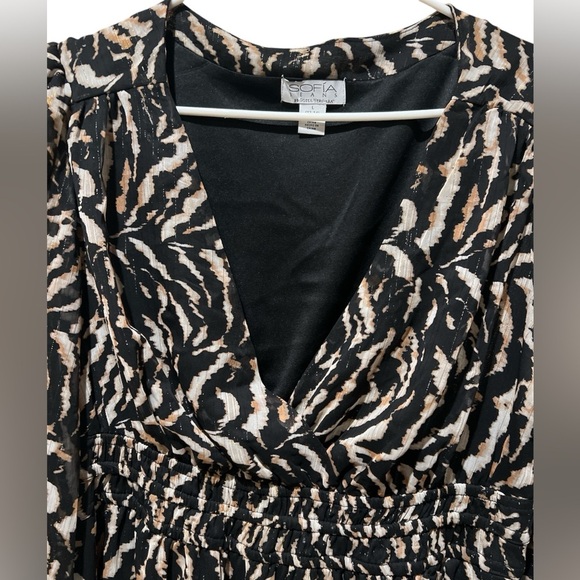 Sofia Vergara Women's Empire Maxi Dress with Long Sleeves, Mid Calf Size L - Picture 3 of 4